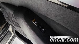 Kia Seltos Бензин 1.6 Turbo 2WD 2020 года из Южной Кореи