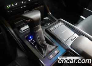Lexus ES Executive 2021 года из Южной Кореи