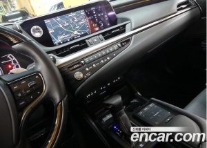 Lexus ES Executive 2021 года из Южной Кореи