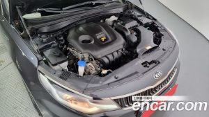 Kia K5 2.0 2020 года из Южной Кореи