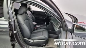 Kia K5 2.0 2020 года из Южной Кореи