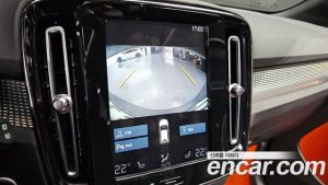 Volvo XC40 B4 R-디자인 2021 года из Южной Кореи