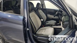 Hyundai Venue 1.6 Flux 2020 года из Южной Кореи