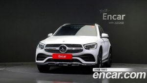 Mercedes-Benz GLC-Class GLC300 4MATIC Premium 2020 года из Южной Кореи
