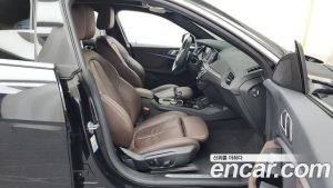 BMW 2-Series 218d M Sport 2021 года из Южной Кореи
