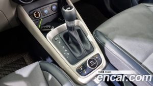 Hyundai Venue 1.6 Modern 2020 года из Южной Кореи