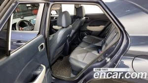 Hyundai Venue 1.6 Modern 2020 года из Южной Кореи