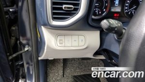 Hyundai Venue 1.6 Modern 2020 года из Южной Кореи