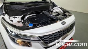 Kia Seltos Бензин 1.6 Turbo 2WD 2022 года из Южной Кореи