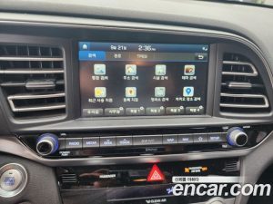 Hyundai AVANTE 1.6 2020 года из Южной Кореи