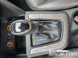 Hyundai AVANTE 1.6 2020 года из Южной Кореи