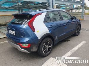 Kia Niro Prestige 2024 года из Южной Кореи