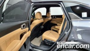Kia Sorento HEV 1.6 2WD 2021 года из Южной Кореи