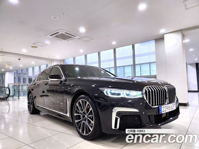 BMW 7-Series 745e i퍼포먼스 M Sport 2021 года из Кореи