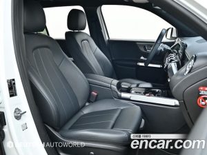 Mercedes-Benz GLB-Class GLB220 2021 года из Южной Кореи