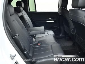 Mercedes-Benz GLB-Class GLB220 2021 года из Южной Кореи