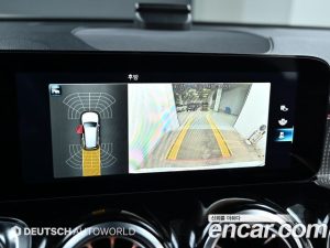 Mercedes-Benz GLB-Class GLB220 2021 года из Южной Кореи