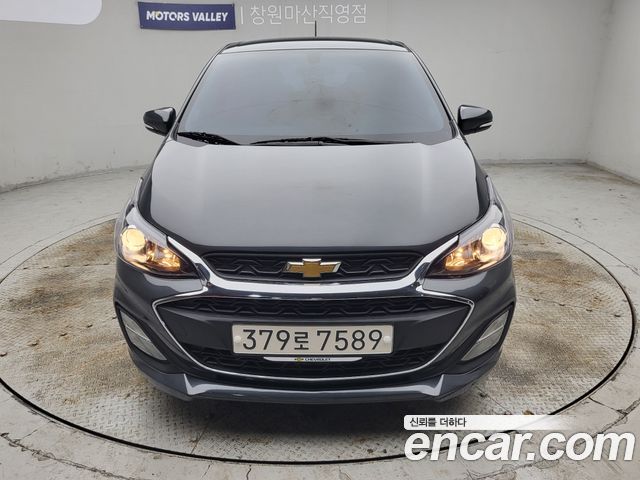 ChevroletGMDaewoo Spark LT 2020 года из Кореи
