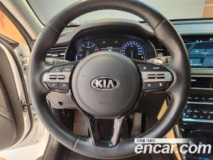Kia K7 2.5 GDI Noblesse 2020 года из Южной Кореи