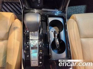 Kia K7 Signature 2020 года из Южной Кореи