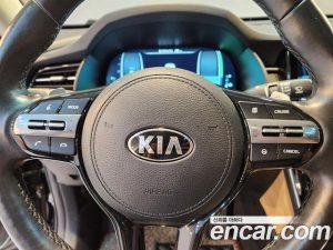 Kia K7 Signature 2020 года из Южной Кореи