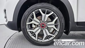 Kia Seltos Бензин 1.6 Turbo 2WD 2021 года из Южной Кореи