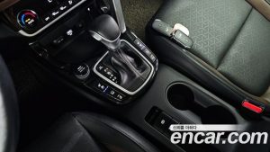 Kia Seltos Бензин 1.6 Turbo 2WD 2021 года из Южной Кореи