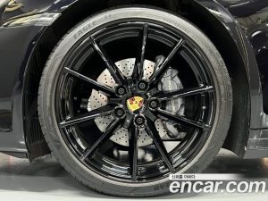 Porsche 911 TARGA 4 2021 года из Южной Кореи