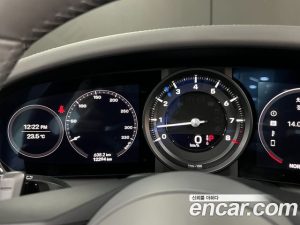 Porsche 911 TARGA 4 2021 года из Южной Кореи