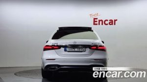 Mercedes-Benz E-Class E350 4MATIC AMG Line 2021 года из Южной Кореи