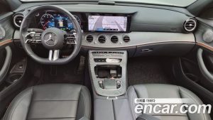 Mercedes-Benz E-Class E350 4MATIC AMG Line 2021 года из Южной Кореи