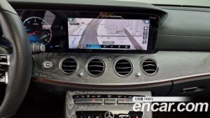 Mercedes-Benz E-Class E350 4MATIC AMG Line 2021 года из Южной Кореи