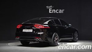 Kia Stinger 2.0 Turbo 2WD 2020 года из Южной Кореи
