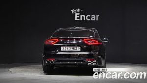 Kia Stinger 2.0 Turbo 2WD 2020 года из Южной Кореи