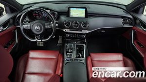 Kia Stinger 2.0 Turbo 2WD 2020 года из Южной Кореи