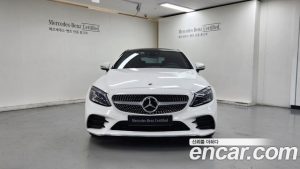 Mercedes-Benz C-Class C200 Coupe 2023 года из Южной Кореи