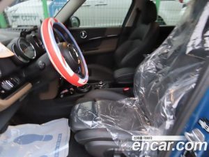 Mini Countryman ALL4 2020 года из Южной Кореи