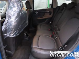 Mini Countryman ALL4 2020 года из Южной Кореи