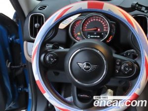 Mini Countryman ALL4 2020 года из Южной Кореи