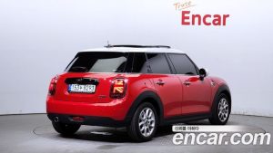 Mini Cooper 5Door HIGH 2021 года из Южной Кореи