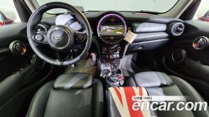 Mini Cooper 5Door HIGH 2021 года из Южной Кореи