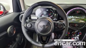 Mini Cooper 5Door HIGH 2021 года из Южной Кореи