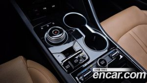 Kia K5 2.0 2020 года из Южной Кореи