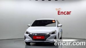 Hyundai AVANTE 1.6 2020 года из Южной Кореи