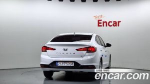 Hyundai AVANTE 1.6 2020 года из Южной Кореи