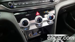 Hyundai AVANTE 1.6 2020 года из Южной Кореи