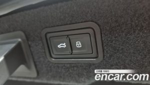 Audi A8 55 TFSI 4WD LWB 2020 года из Южной Кореи