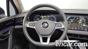 Volkswagen Touareg 3.0 TDI Prestige 2020 года из Южной Кореи
