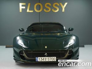 Ferrari 812 6.5 V12 2021 года из Южной Кореи