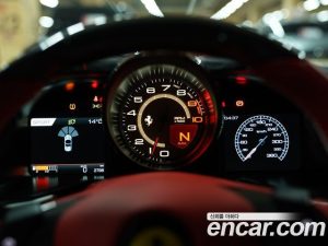 Ferrari 812 6.5 V12 2021 года из Южной Кореи